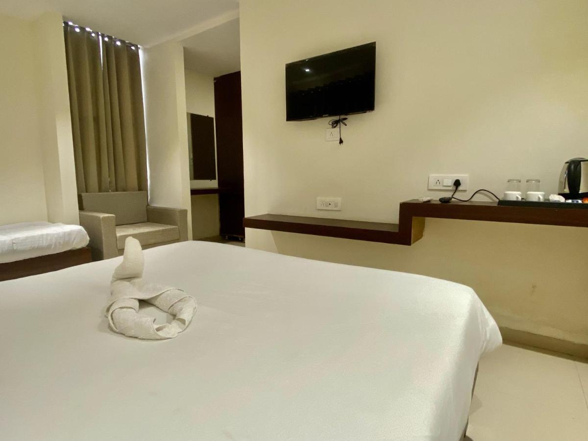 Hotel Vrindavan Palace Ιντόρ Εξωτερικό φωτογραφία
