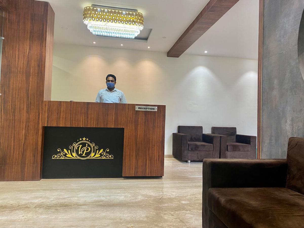 Hotel Vrindavan Palace Ιντόρ Εξωτερικό φωτογραφία