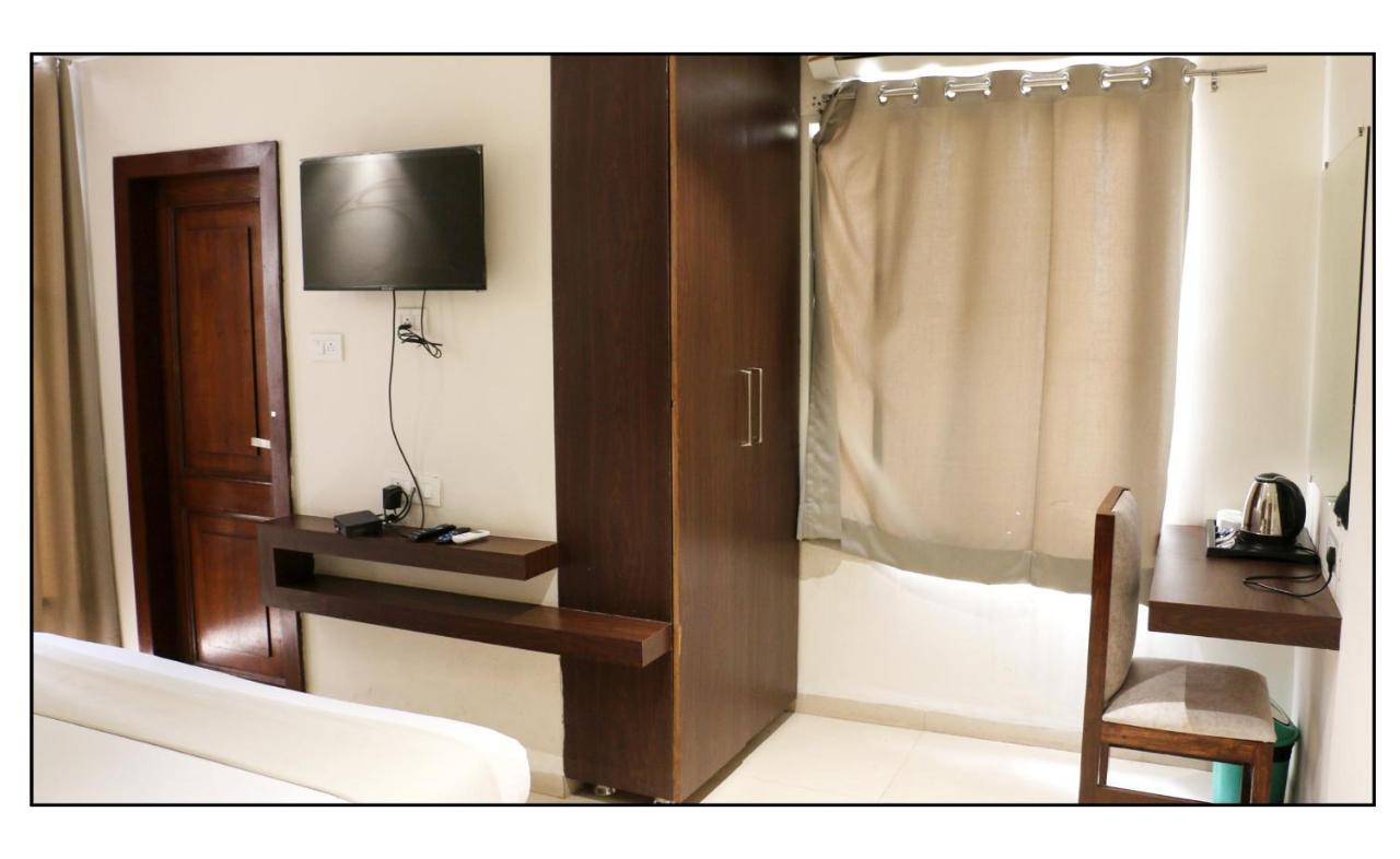 Hotel Vrindavan Palace Ιντόρ Εξωτερικό φωτογραφία